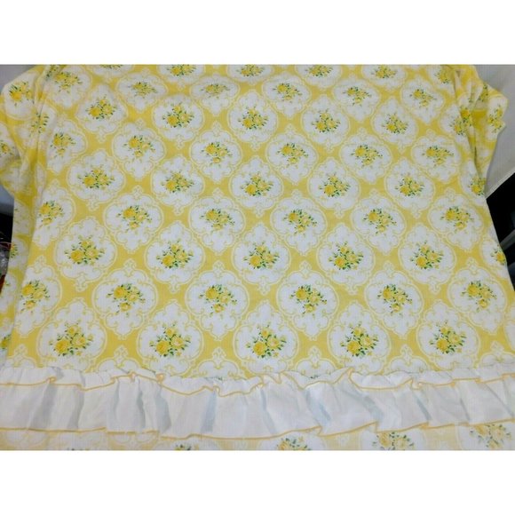 Tastemaster Other - VTG Shabby Chic Yellow Cameo Rose Full / Double Flat Sheet Ruffle Edge Cottage